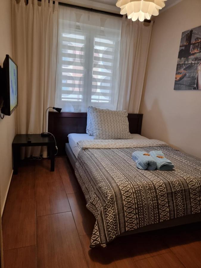 オルシュティンApartament Centrum Parkアパートメント エクステリア 写真